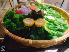 -尚尚仙·酸汤猪手·猪肚鸡火锅(华联万柳购物中心店)