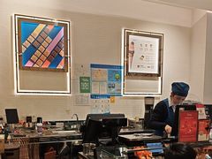 -VENCHI 闻绮(上海佛罗伦萨小镇店)