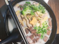 -鸭小妹鸭血粉丝(老门东店)