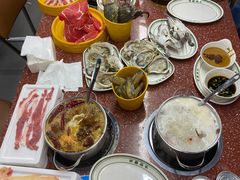 -四囍码头海鲜烧烤自助火锅(外滩南京东路悦荟广场店)