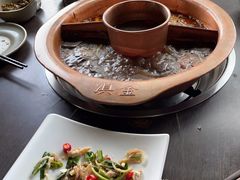 菌王奇香锅-滇釜火锅·能喝汤的火锅(车公庄店)