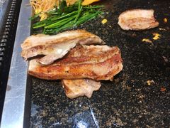 烤五花肉-三通阁石板烤肉