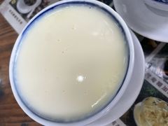 招牌香滑凤凰奶-周大娘牛乳(旧寨古村总店)