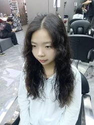 -米可造型烫发染发