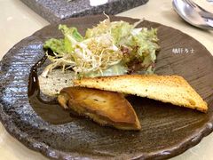 鵝肝多士-岚·石(赤柱店)