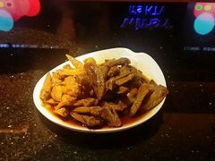 -温莎KTV(珠江路店)