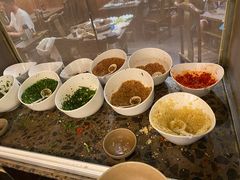 -肖肖酸萝卜鱼火锅(总店)