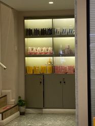 -咪咪专业脱毛连锁机构