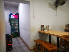 -易毛特色牛肉面(解放碑步行街店)