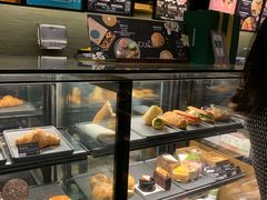 面包甜点陈列柜-星巴克(深圳星都豪庭店)