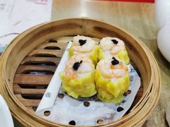 明虾蟹籽烧卖-赏点粤式点心(广州塔店)