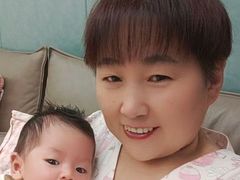 -爱的果实月嫂育婴师(世纪东方店)