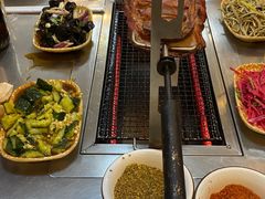 -大亮烤羊腿烤全羊(辣街店)