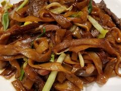 干炒牛河-稻香酒家·34年老字号·港式粤菜(汉街店)