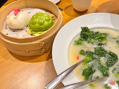 -乐忻皇朝(上海中心大厦店)