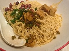 -小杨生煎(浦江欢乐颂店)