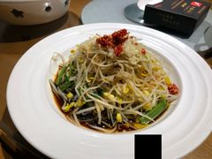 韭菜拌豆芽-蜀宴小调·精致家常菜(来福士店)