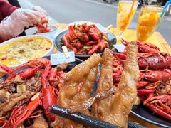 -老鄞江清水龙虾•赵赵家(江北店)