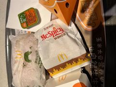 -麦当劳(友谊路得来速店)