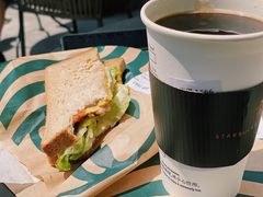 -星巴克臻选(南京艾尚天地店)