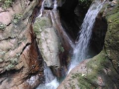 -龙水峡地缝景区