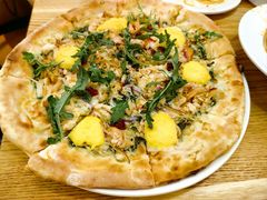 -城市大道红炉披萨烘焙坊