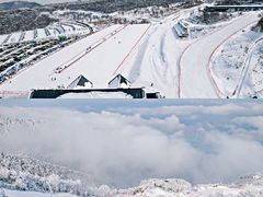 -鳌山滑雪度假区