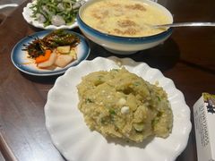 -四方小吃·白族庭院餐厅