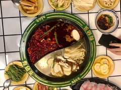 -宝龙城(杭州滨江店)