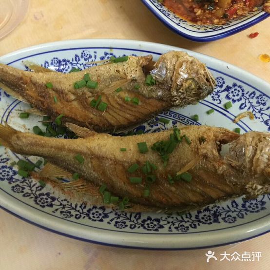 一顿嗨鲜(东郡路店)