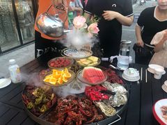 -王钵宴遇王龙虾烧烤旗舰店(中山北路店)