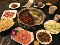 -仁虎老火锅(黄泥磅店)