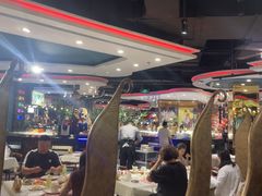 -四海一家自助餐(益田假日广场店)