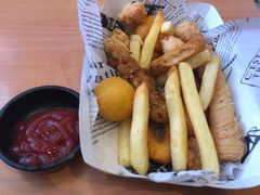 油炸拼盘-鱼籽村秘制拌饭(崇文门店)