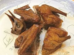 红烧乳鸽-美心·翠园(港汇恒隆广场店)