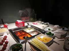 -海底捞火锅鲜切牛肉主题店(长寿路店)