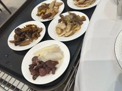 -天宜隆蘑菇宴火锅(石景山旗舰店)
