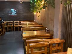 -万记麻辣烫国展总店