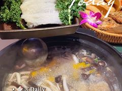 -润泽园椰子鸡(汇一城店)