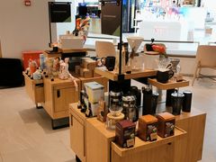 零售区-星巴克臻选(上海淮海百盛购物中心店)
