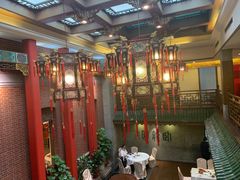 -梅龙镇酒家(南京西路总店)