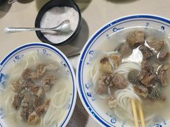 -小倪羊肉米线馆