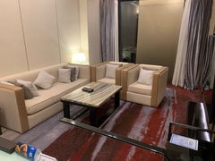 -广州天河希尔顿酒店