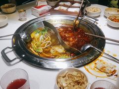 -老房老舍重庆火锅(假日城市店)