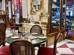 -秘密旅行Bonjour(黑金冠 江南西店)