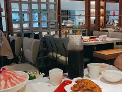 -三人行骨头王火锅(长寿店)
