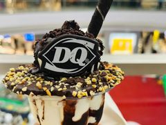 巧克力精灵魔法帽-DQ·蛋糕·冰淇淋(河东万达店)