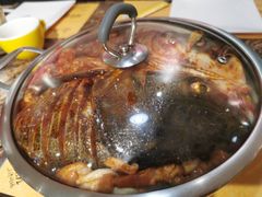 鸿运当头焖大湖鱼头-黄记煌三汁焖锅(崇文门店)