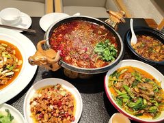-万重锦·人文川菜馆(骡马市店)