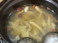 -濠轩阁特色生蚝火锅(水湾路店)